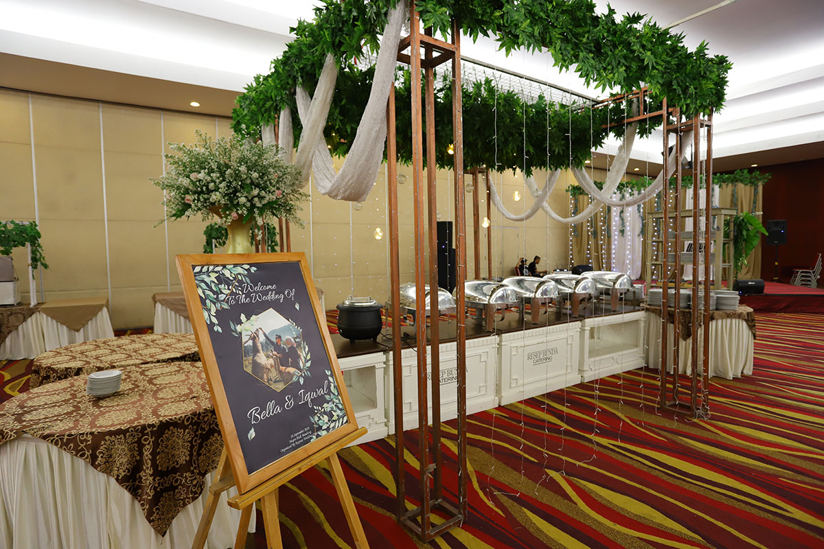 Wedding Bella & Iqwal di Gd. Mepro